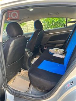 هیۆندای ئەلەنترا